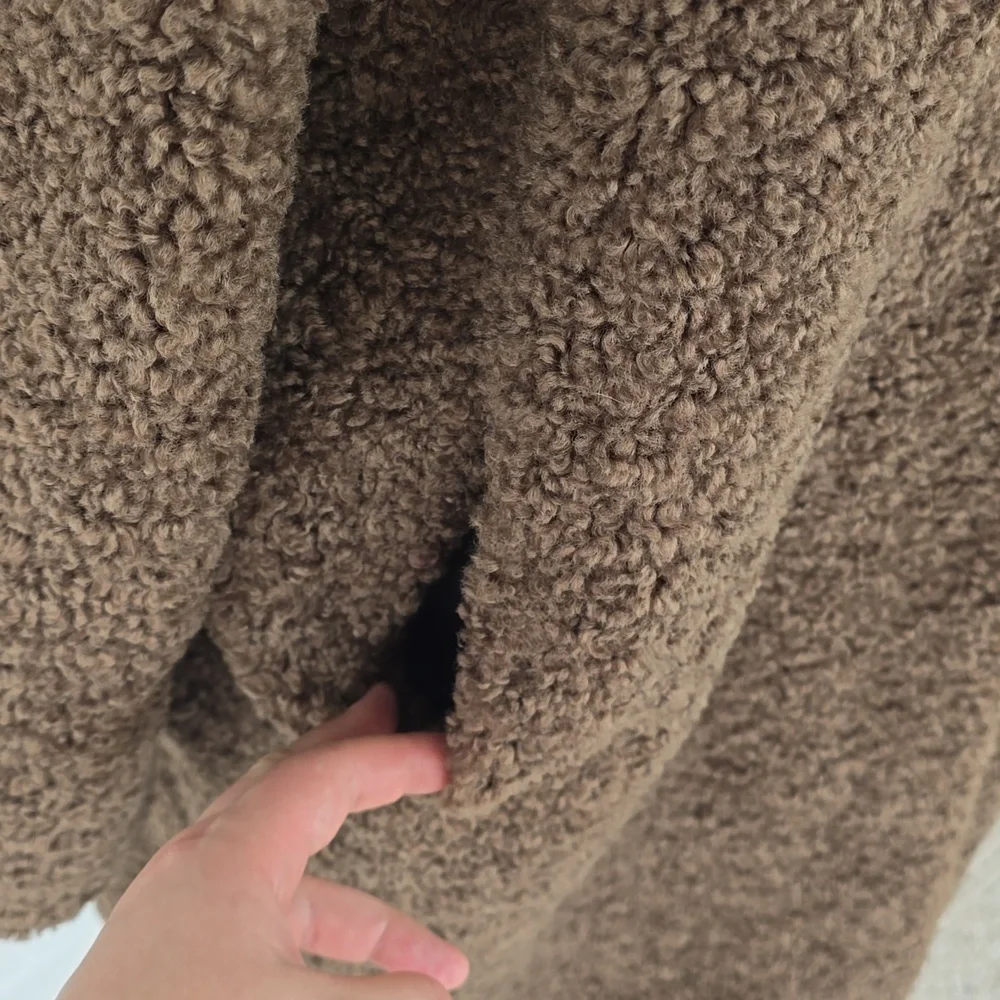 Apparis Faux Fur Coat NWOT Size XL - Picture 5 of 11